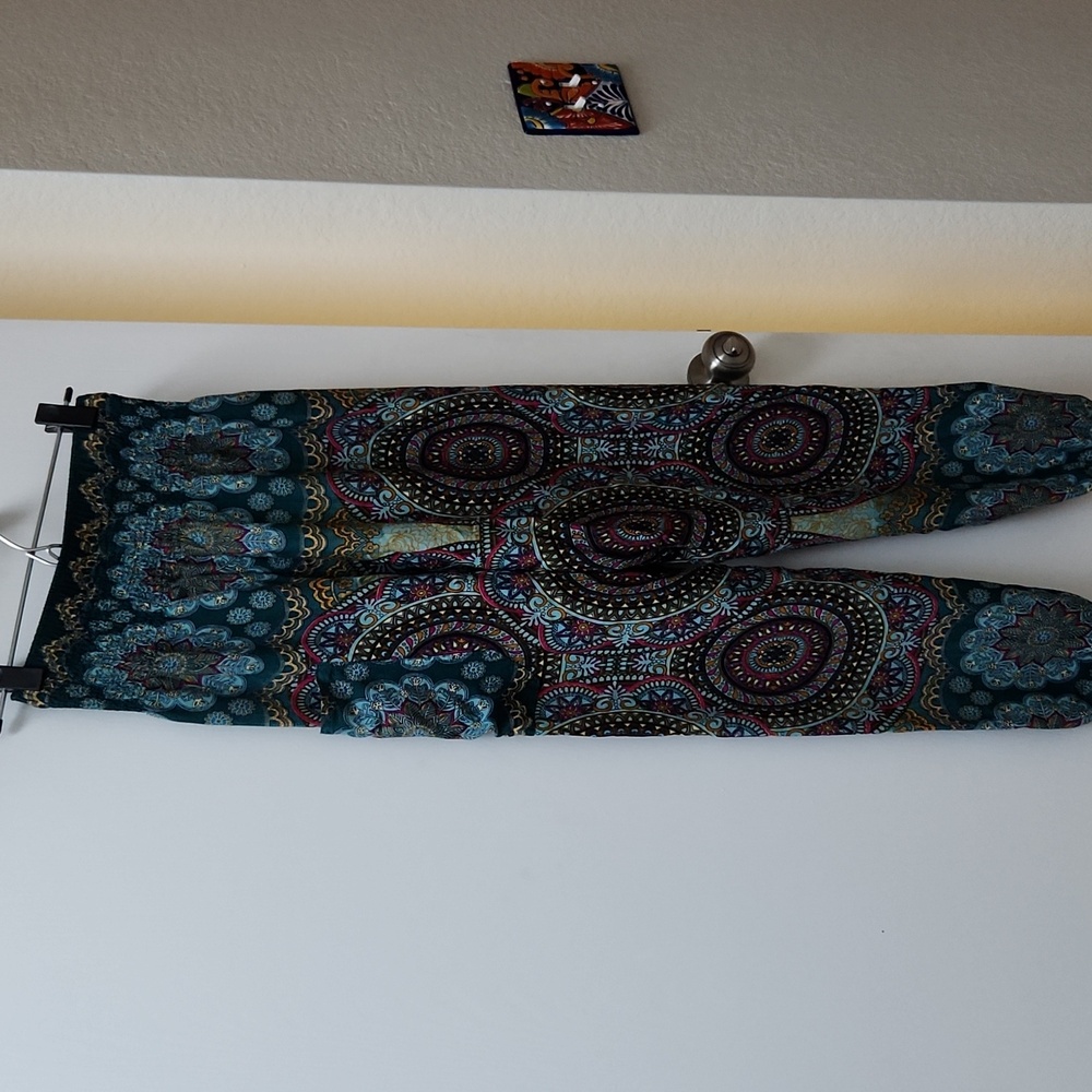Thai Baloon Pants Small